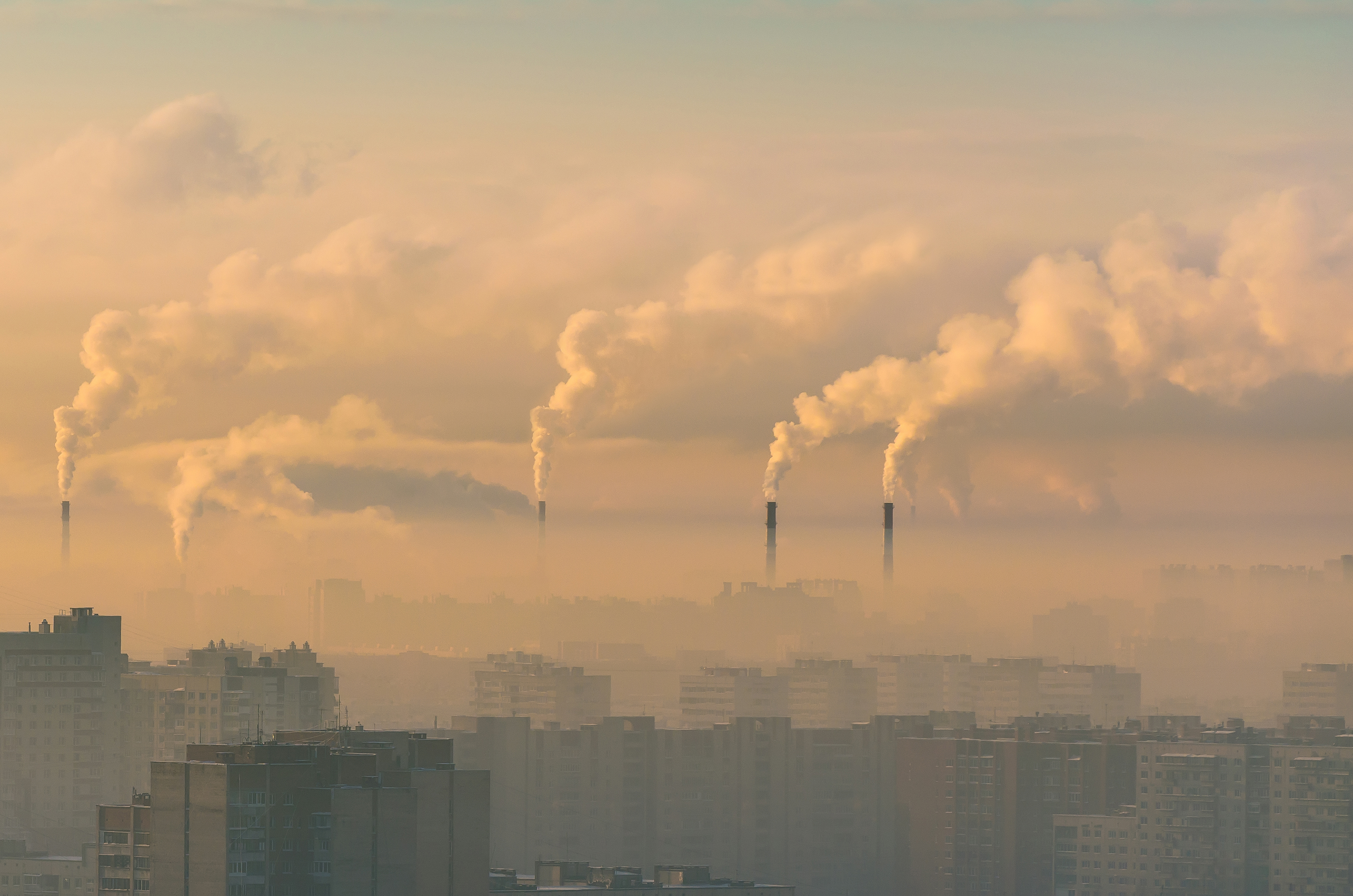 Почему города в которых воздух загрязнен пылью. Загрязнение воздуха. Грязный воздух. Загрязненный воздух в городе. Грязный воздух в Москве.