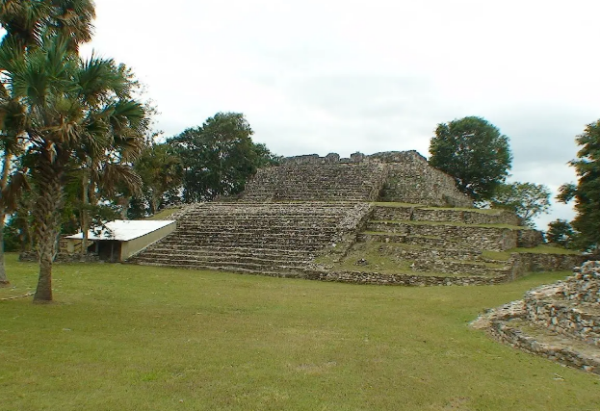 Строение, связанное с культом бога Кукулькана, обнаружили ученые в Мексике