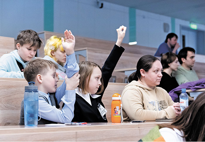 Ящер в перьях