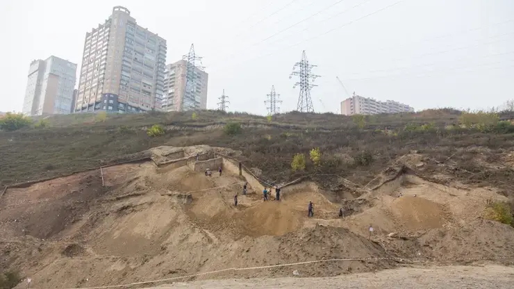 Уникальная находка в Красноярске. Очаги возрастом 40 тысяч лет сохранились в первозданном виде