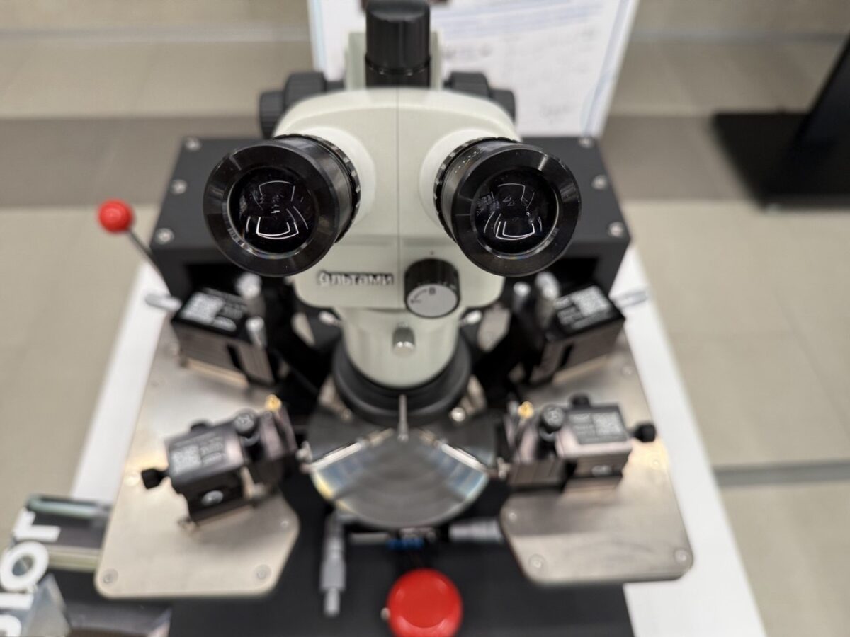 Зондовые станции. Разработаны сверхточные приборы для контроля качества микроэлектроники