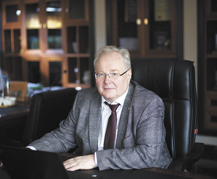 Пятерку двойнику!