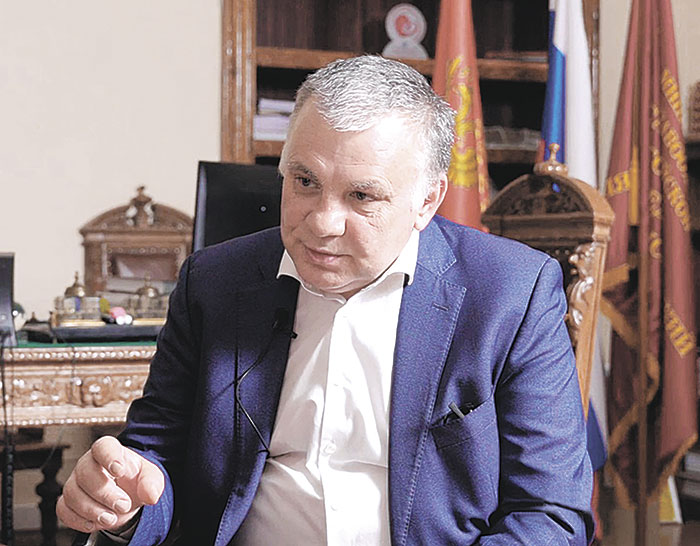 От их операций дух захватывает