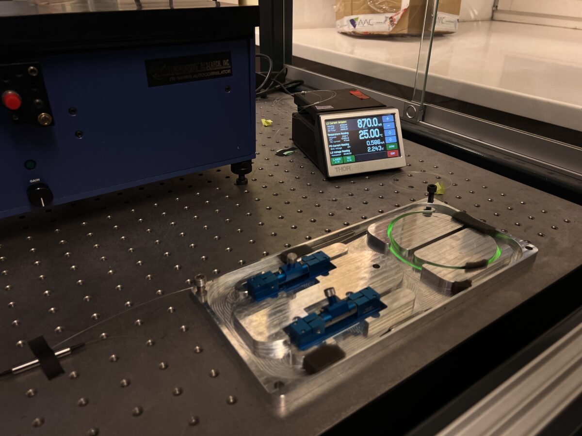 Новый метод. Связанные световые импульсы стали мощнее в три раза и при этом сохранили свою структуру