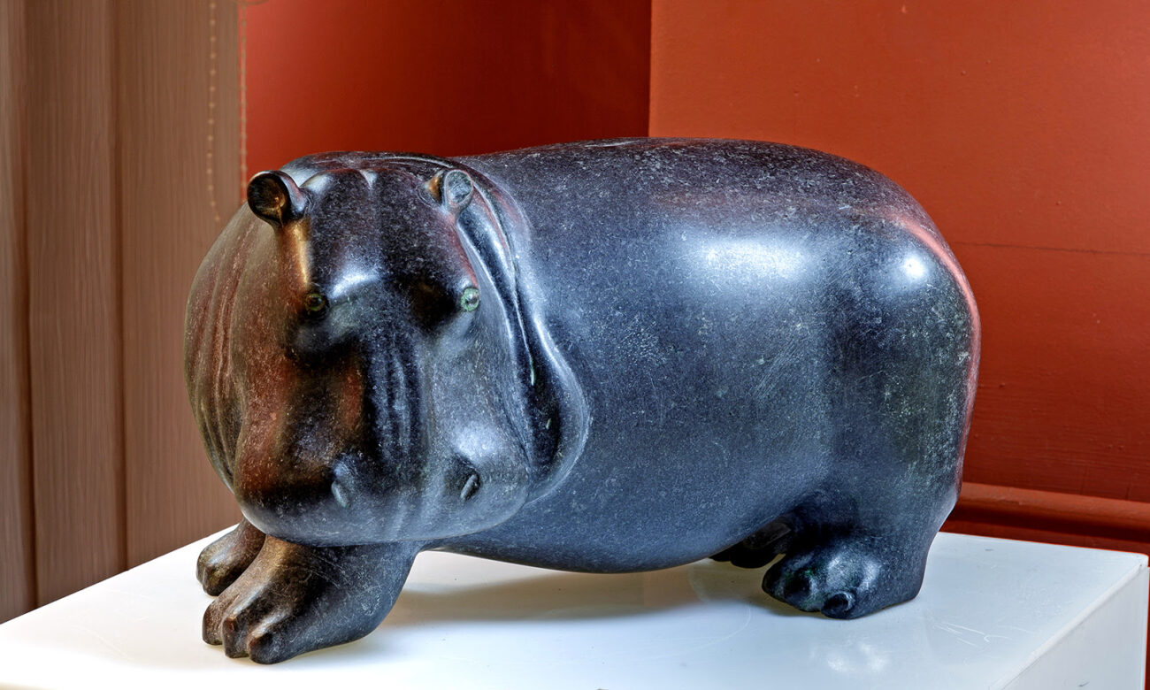 Современные бестиарии в бронзе и фарфоре — в Дарвиновском музее открывается выставка анималистического искусства