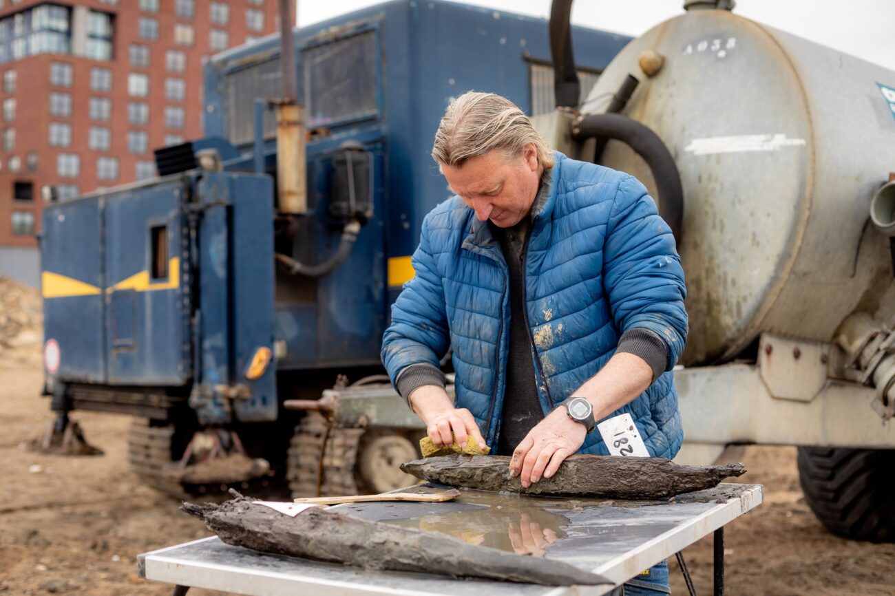 Форт в дельте реки. Древние сваи римского моста в Утрехте сохранились благодаря наводнению