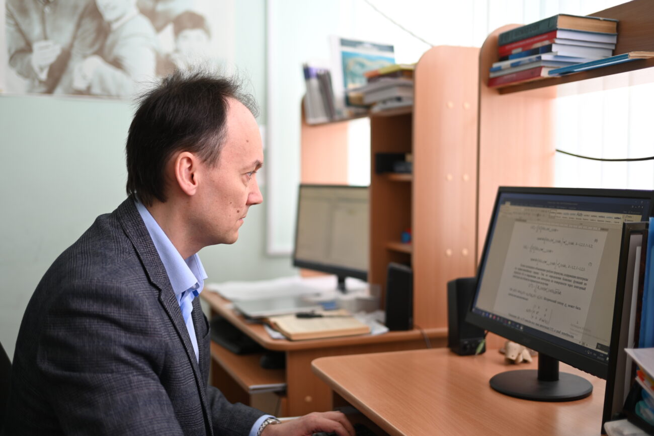 Прорыв в моделировании графена: ученые упростили задачу дифракции с помощью классической электродинамики