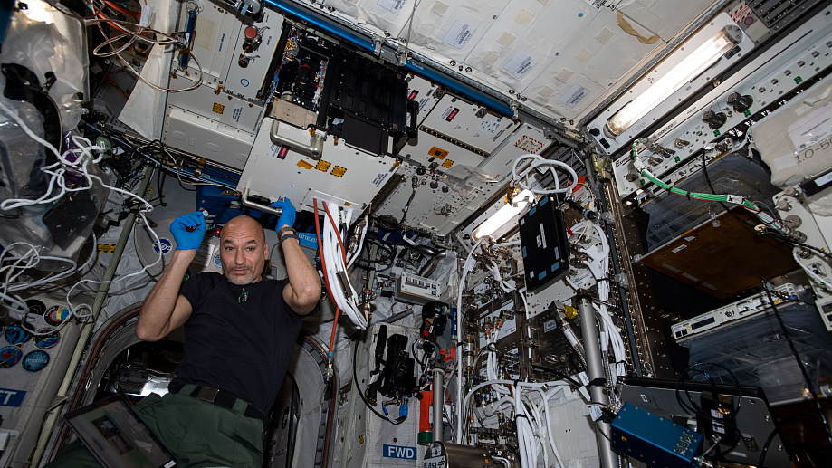 В условиях невесомости. Ученые впервые обнаружили новые эффекты при кипении жидкости