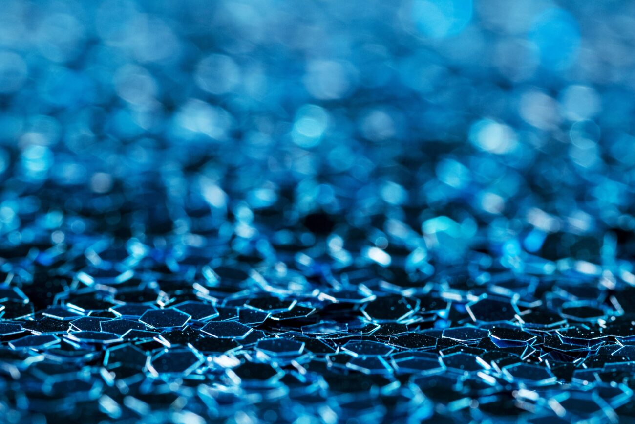 Выдерживают температуру до 400 градусов. В РФ созданы уникальные электропроводящие полимерные композиты