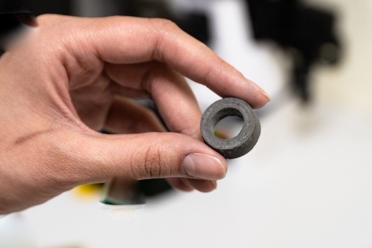 Магниты будущего создают в Екатеринбурге. Учёные обошли мировых конкурентов.