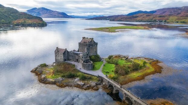 «Невероятно редкий». Инструмент средневековой высокой моды обнаружили археологи