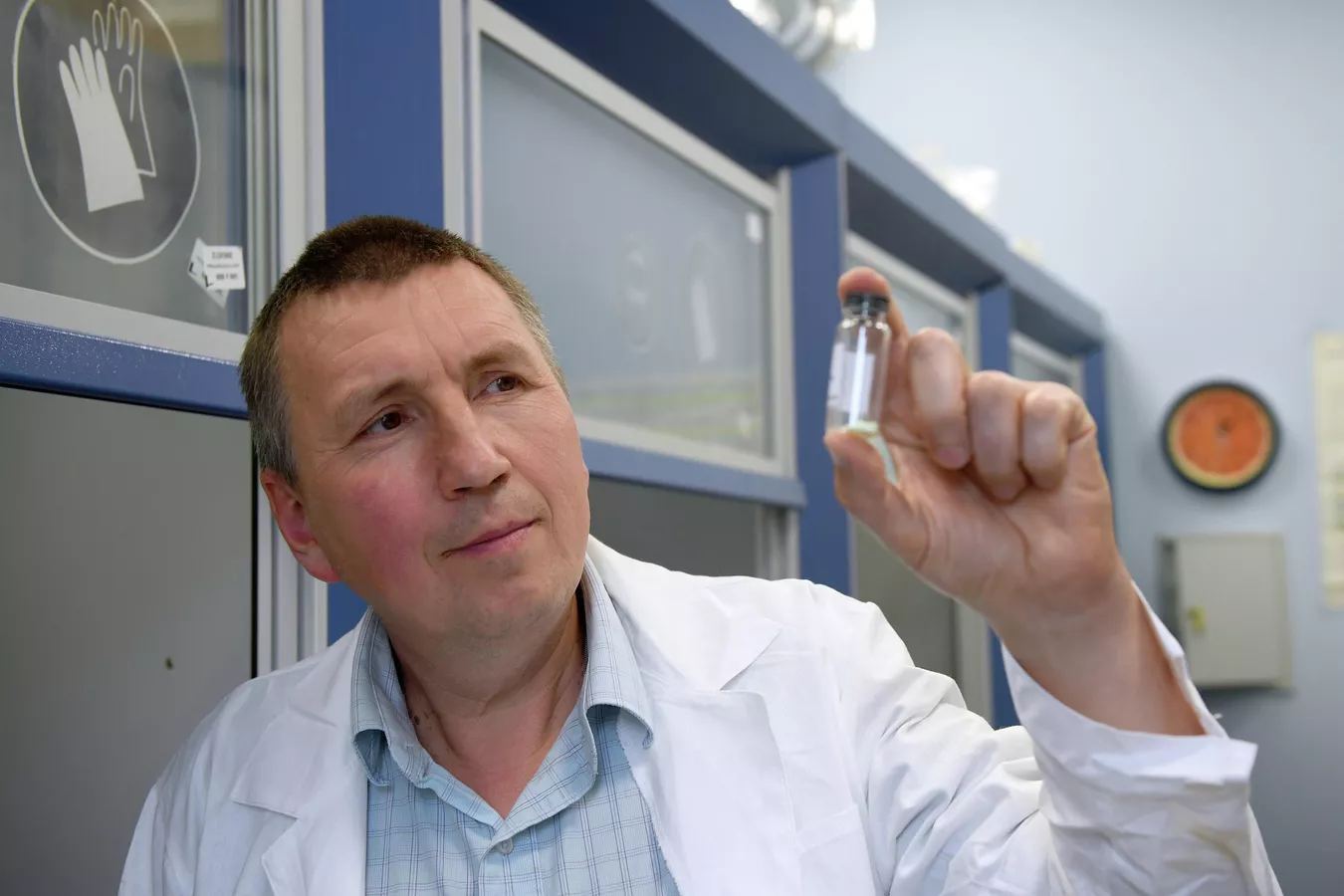 Прорыв в медицине. Российские химики нашли способ остановить стафилококк!