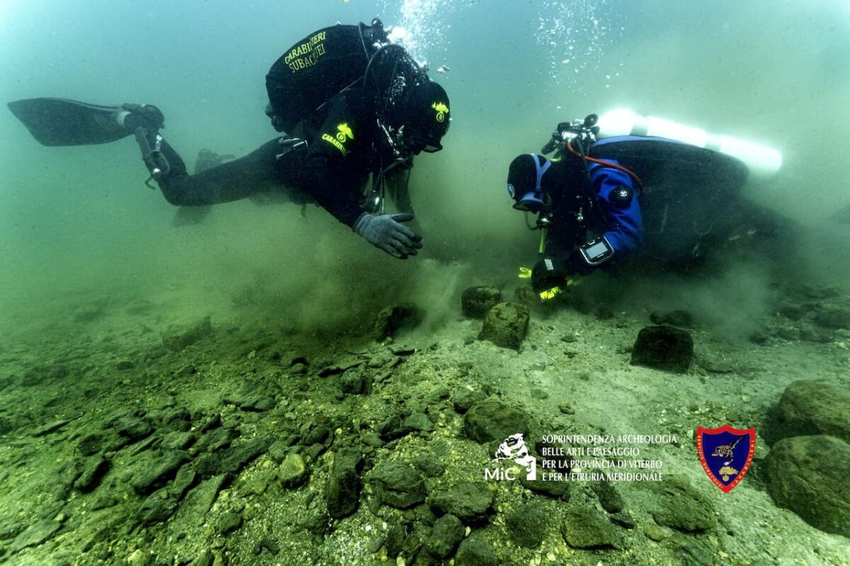 Подводное чудо археологии. Археологи нашли поселение, которому 3,000 лет.
