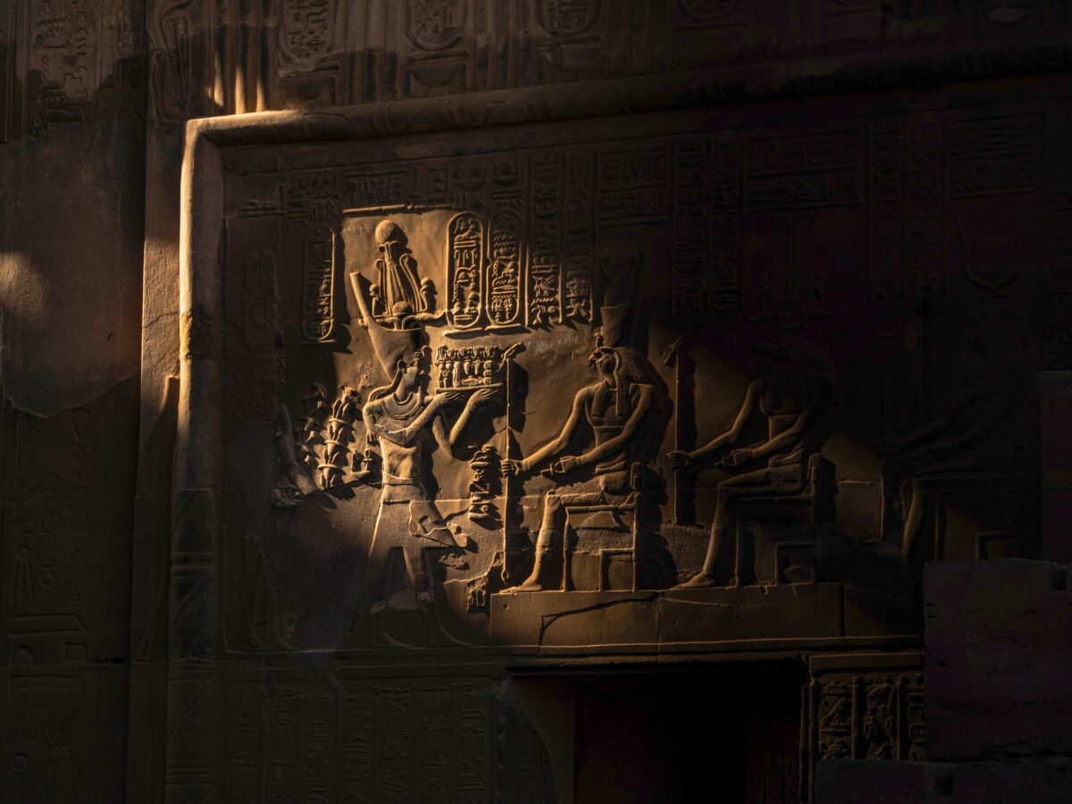 Проклятие египетской гробницы ожило. Исчезла реликвия возрастом 4200 лет!