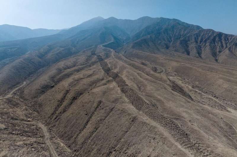 Таинственный ямный комплекс. Исследователи узнали о неожиданном назначении «полосы дыр»