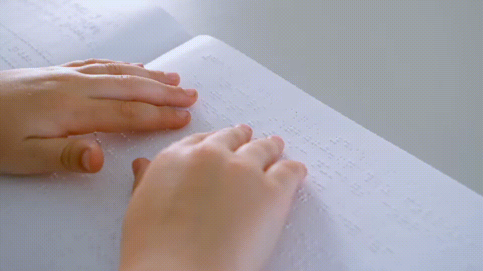 Мир на кончиках пальцев: как живут и «видят» те, кто не види...