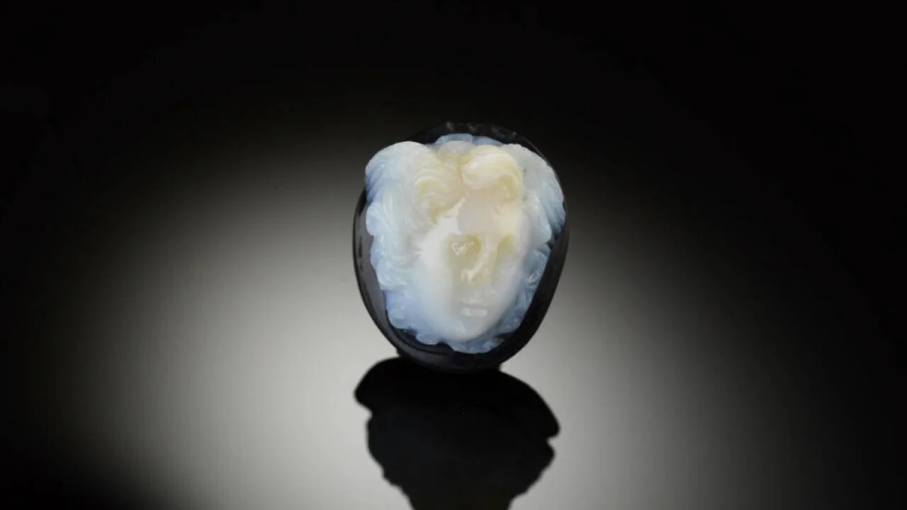 «Одна из самых значимых находок». Римскую драгоценность II века обнаружили археологи