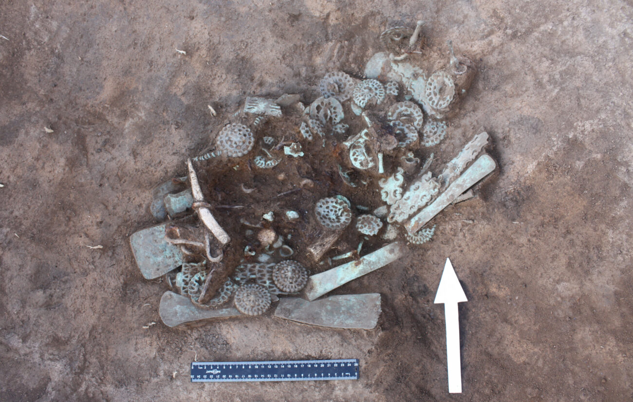 Артефакты раннесарматской эпохи. В ходе экспедиции археологи обнаружили множество уникальных предметов