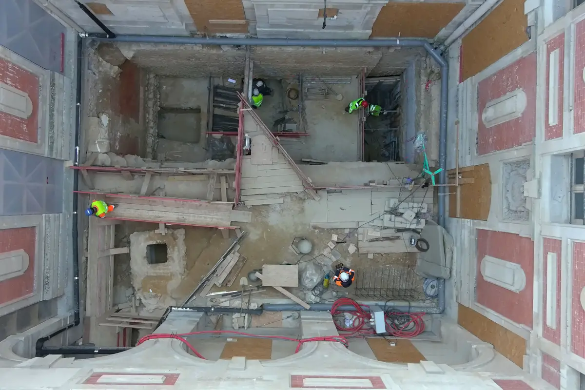 «Объект претерпевал постоянные изменения». Как бывший охотничий домик стал роскошным дворцом