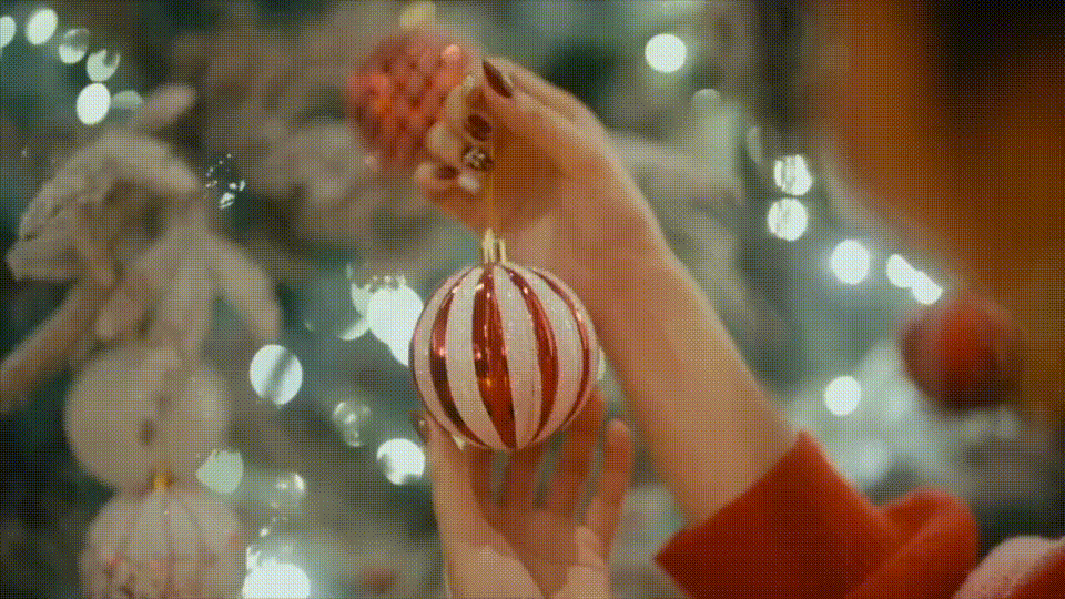 Где в России можно увидеть самые большие коллекции елочных игрушек