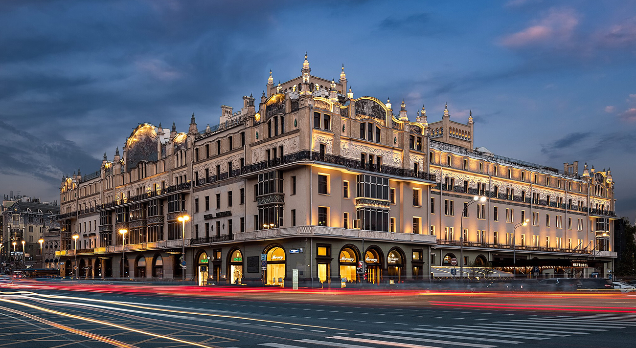 Гостиница «Метрополь» — город в городе