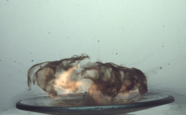 Для космических аппаратов. Ученые нашли способ ускорить зажигание самовоспламеняющегося топлива