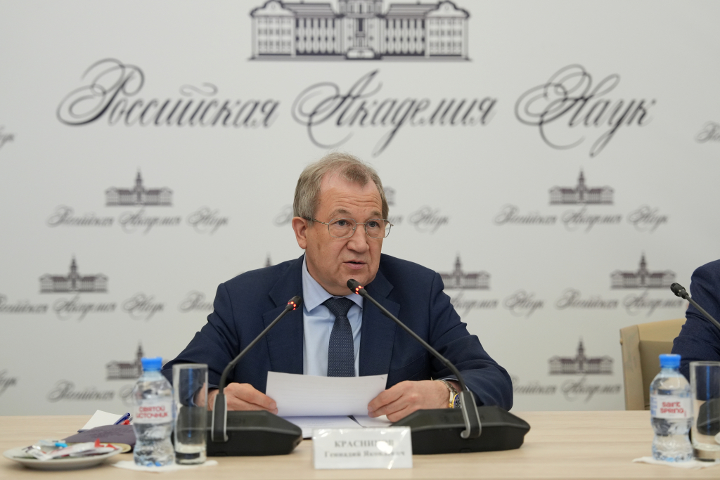 Накануне Дня российской науки. Медали РАН для молодых ученых получили более 80 исследователей