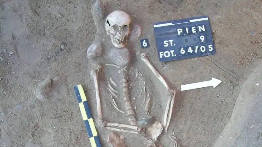 Загадки проклятого кладбища: как в XVII веке хоронили «ходячих мертвецов», чтобы они не вернулись