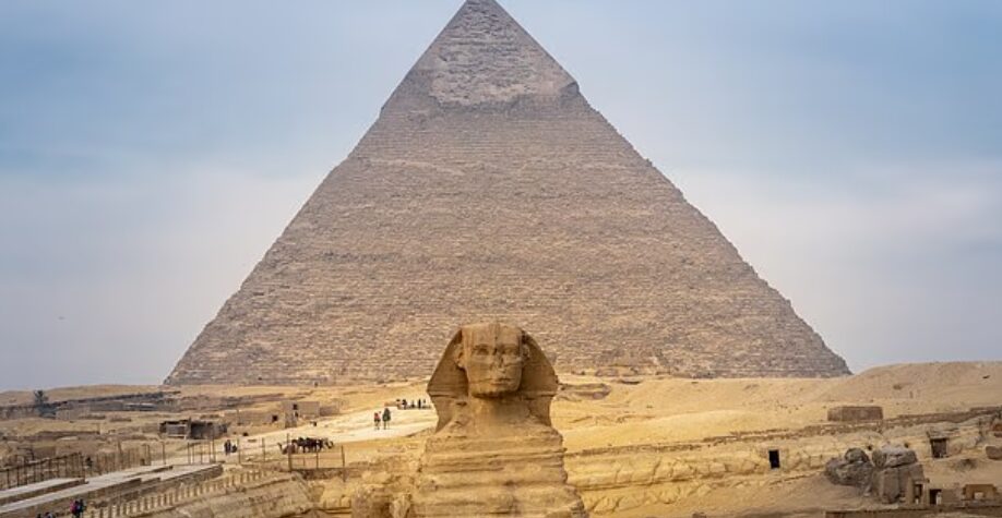 Тень в песках. Тайна, высеченная в камне три тысячи лет назад, — подсказка древних египтян?