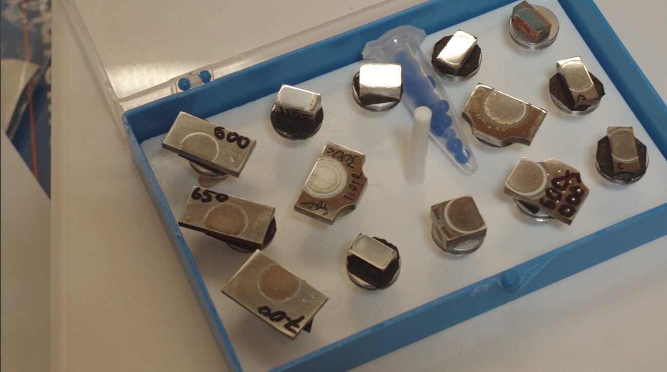 Ученые создали сталь-«хамелеон»: новый материал сочетает сверхпрочность, пластичность и вязкость