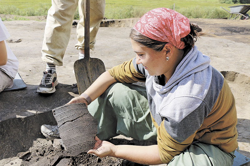 Калгутинская красота. Первобытные петроглифы оживают на страницах монографий