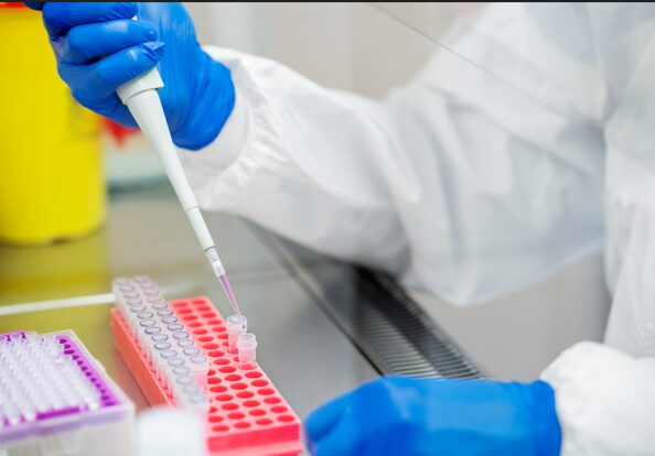 Прорыв в онкологии. Ученые создали ИИ для диагностики рака: меньше ручной работы, точность до 95%